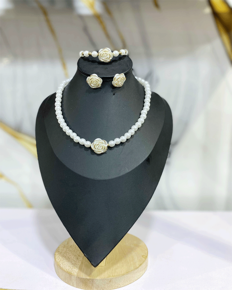 Pearl set 1