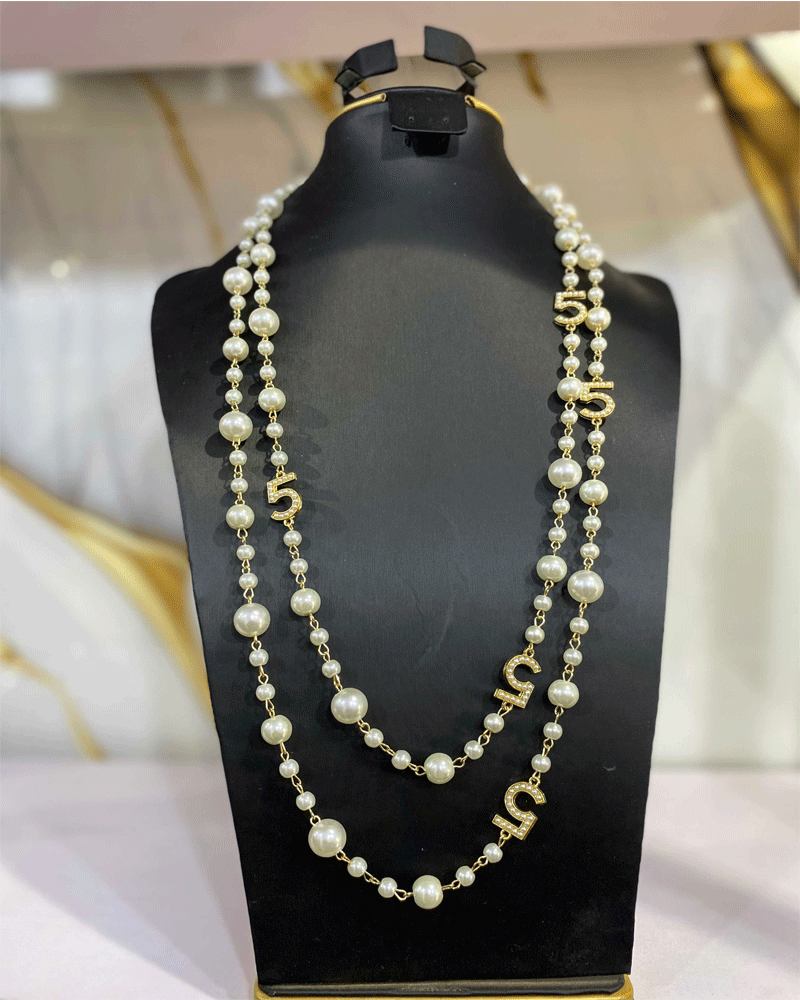 luxury pearl necklace